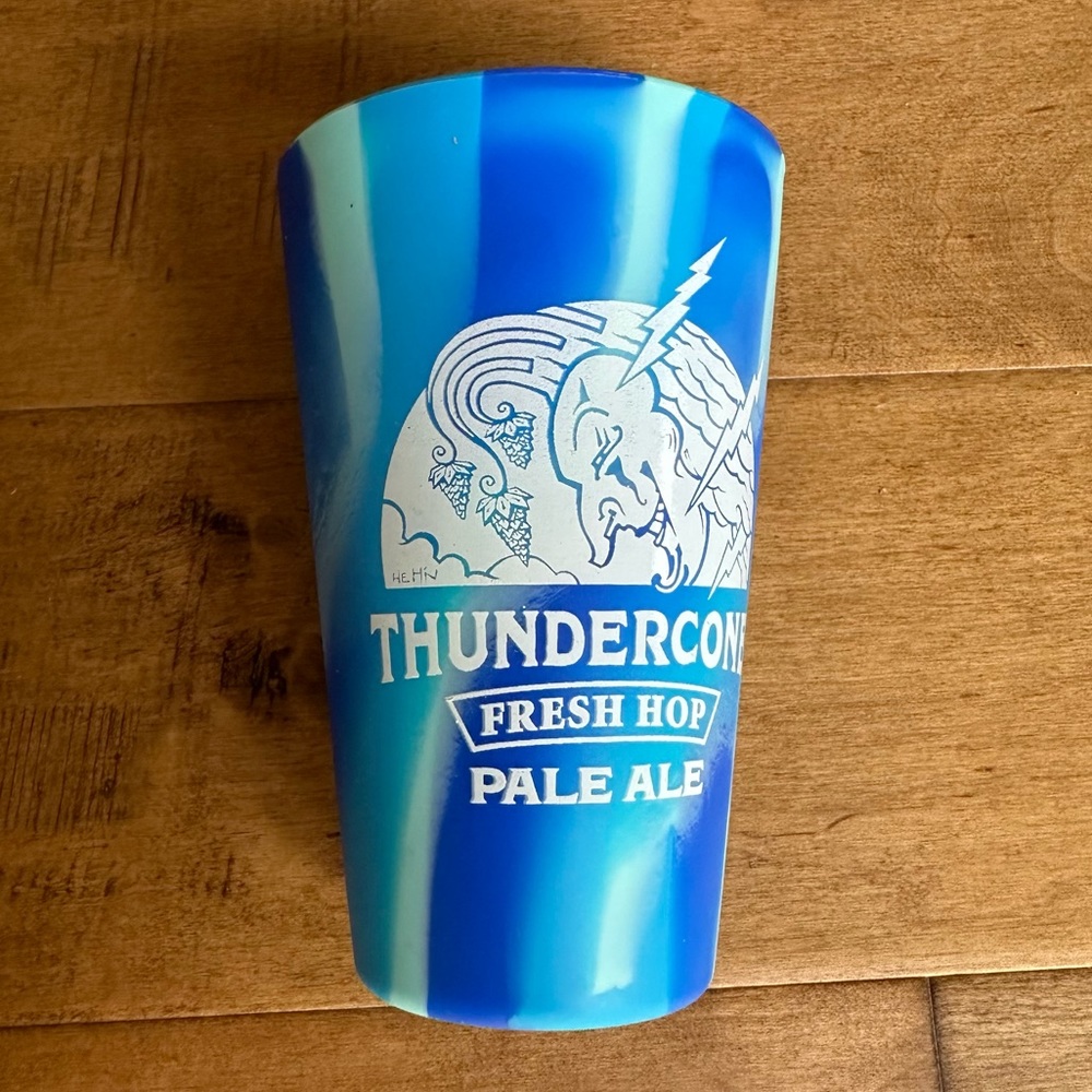 McMenamin’s Brewery 16 oz Silipint Beer / Brewery Silicone Pint Glass Cup
